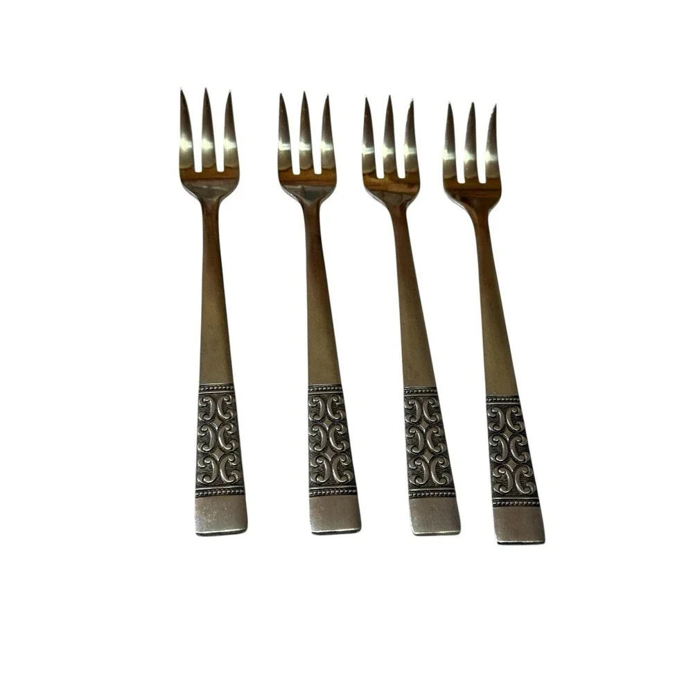 Vtg 4 Pc  Rogers Co. CASA‎ VISTA Stainless Steel Cocktail Seafood Forks Japan